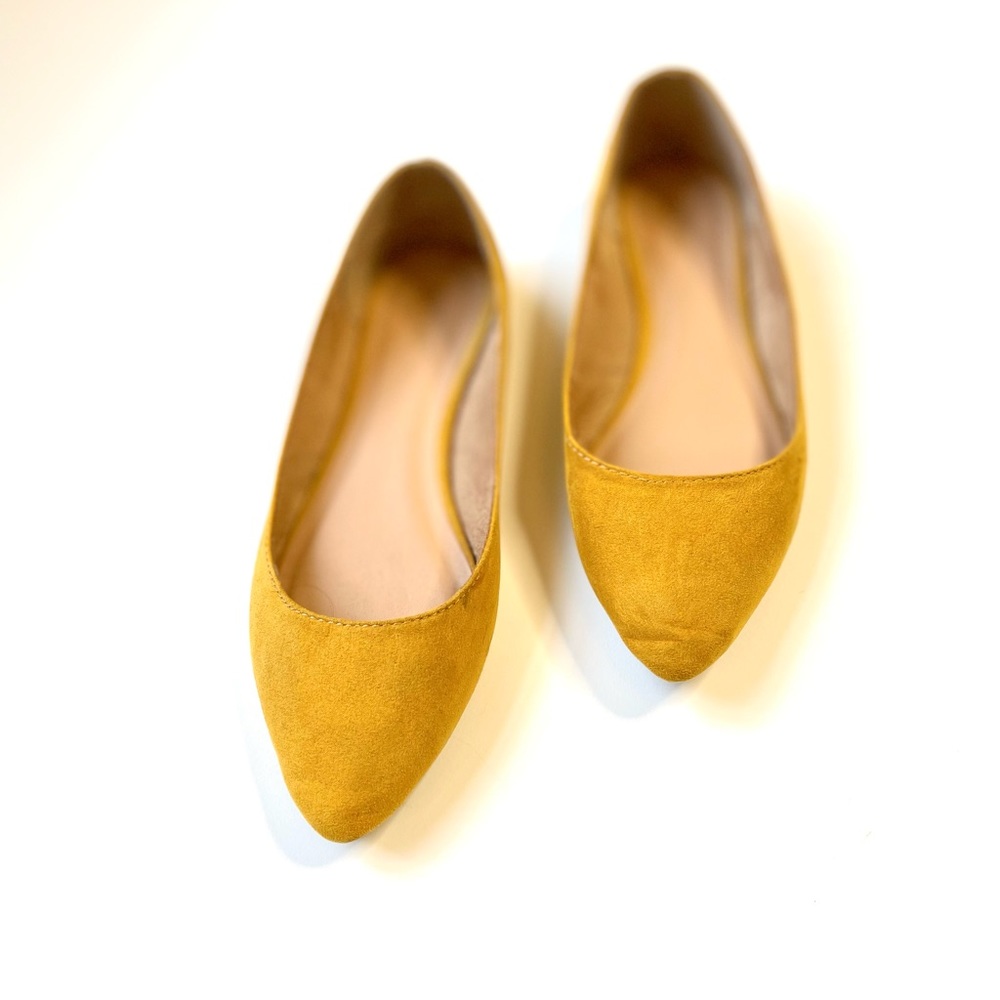 Old Navy Mustard Yellow Suede Flats Size 9